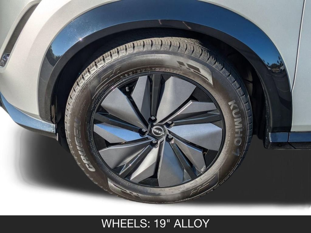 Used 2023 Nissan Ariya FWD image 11