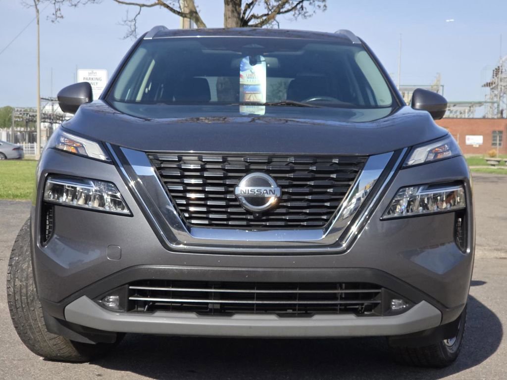 Used 2021 Nissan Rogue SL AWD/4WD image 12