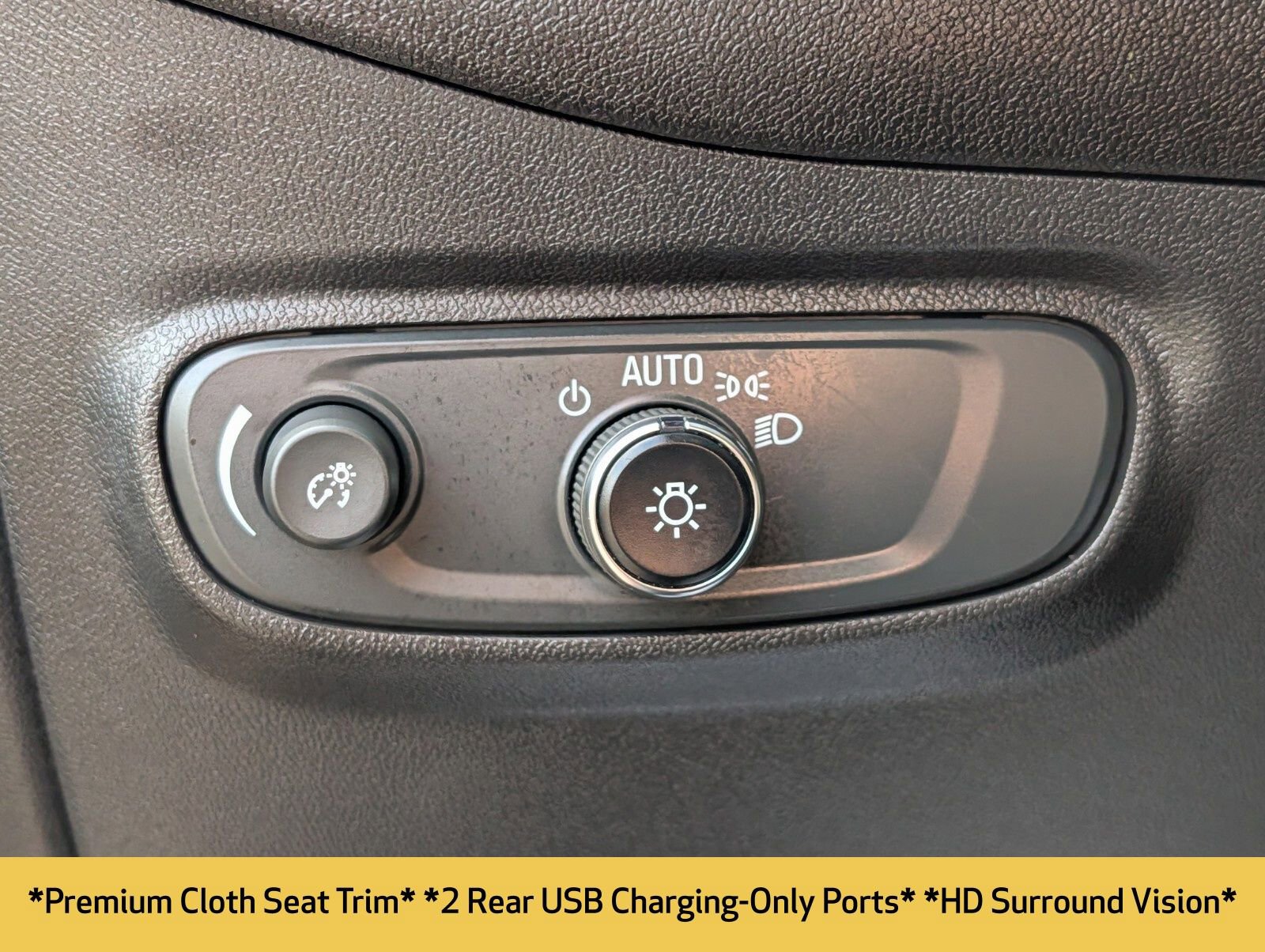 Used 2024 Chevrolet Equinox LT image 10