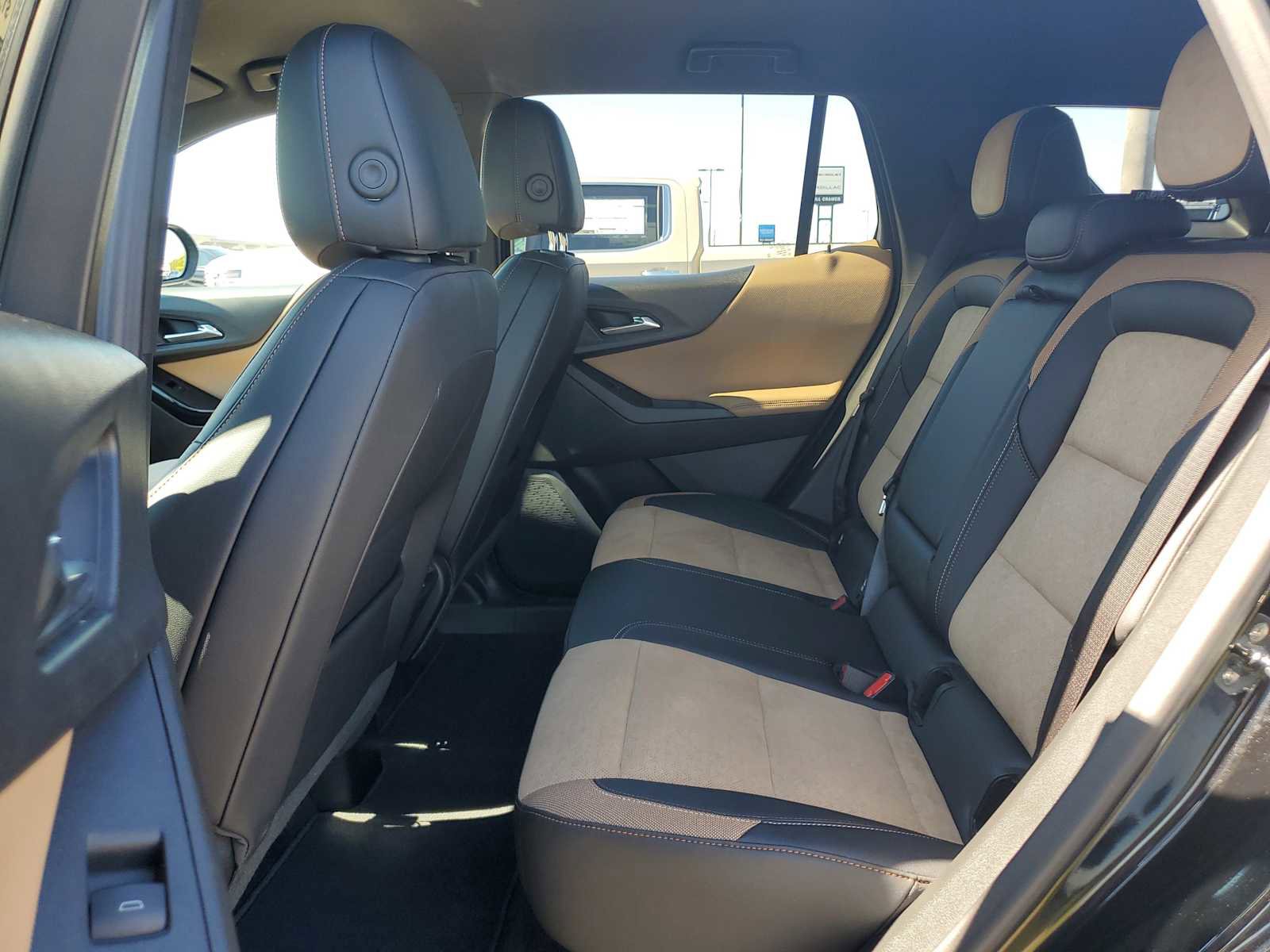 New 2026 Chevrolet Equinox ACTIV w/ Convenience Package III image 13