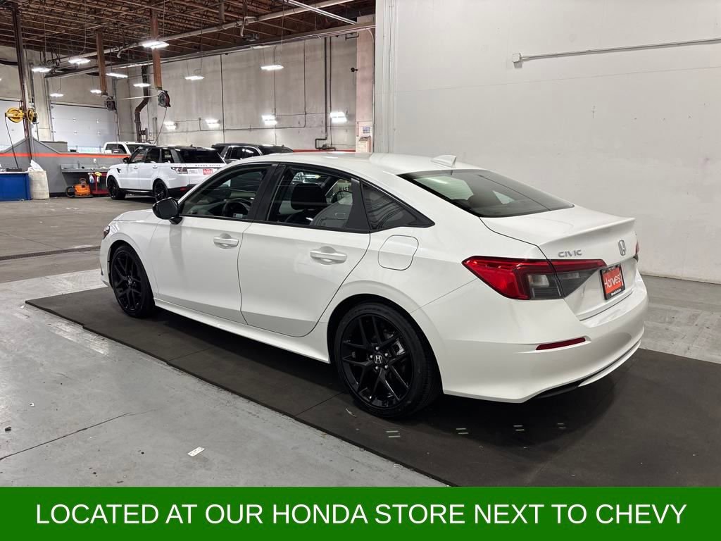 Used 2024 Honda Civic Sport image 4