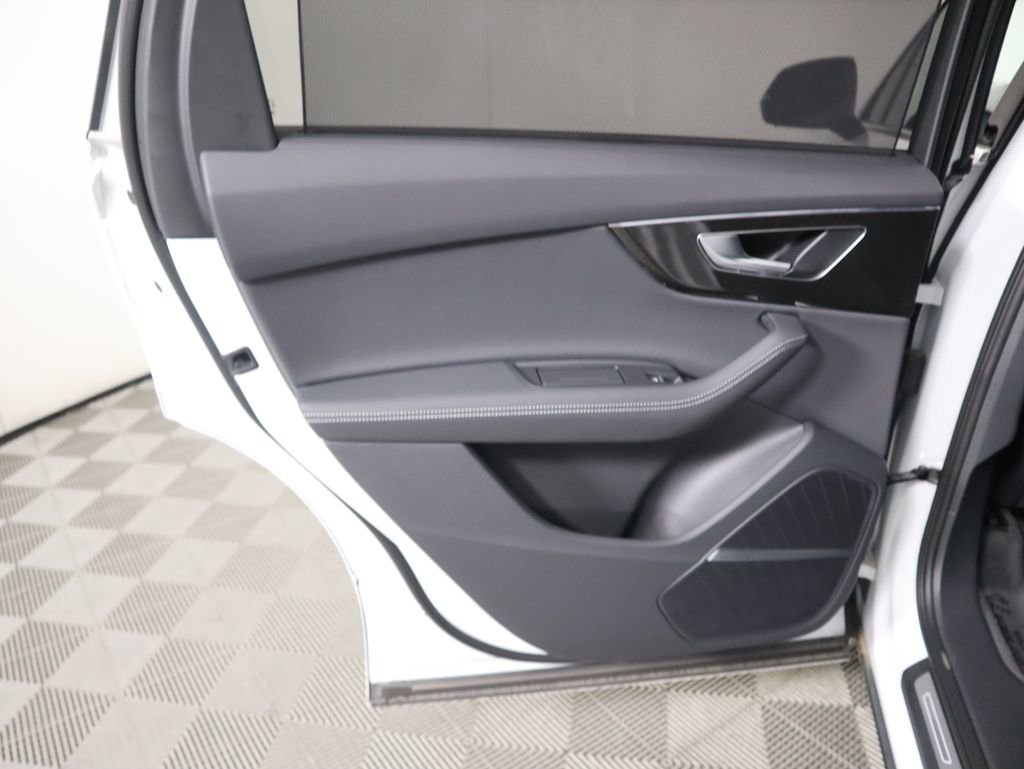 New 2025 Audi Q7 3.0T Premium Plus image 28