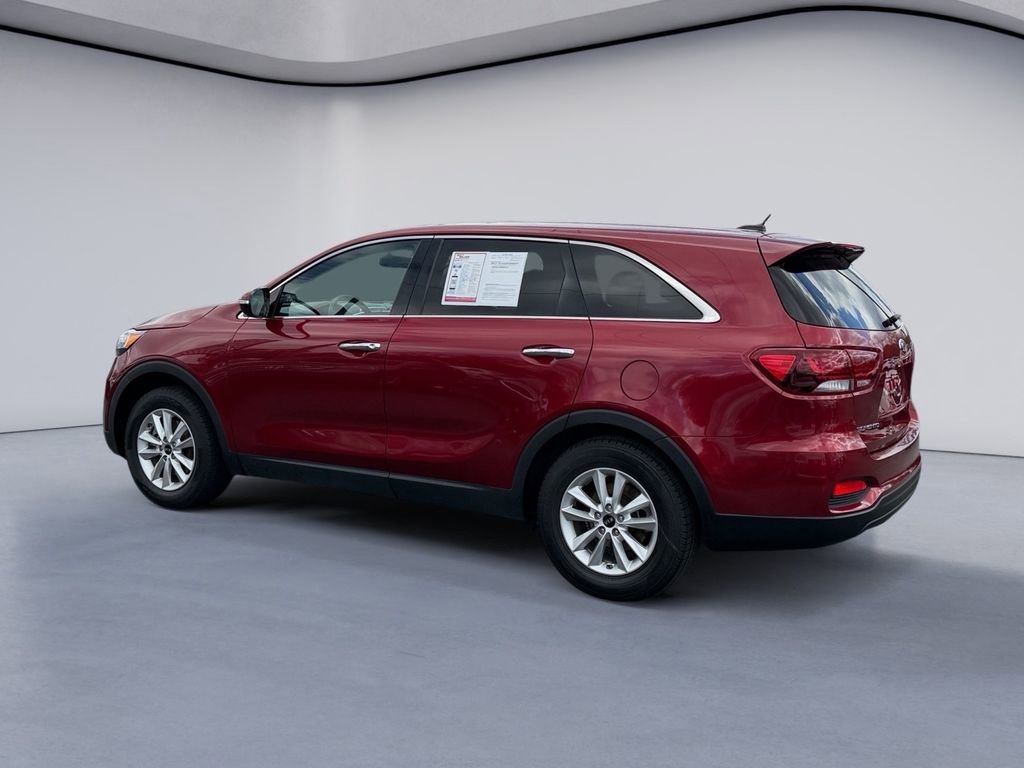 Used 2020 Kia Sorento LX image 3