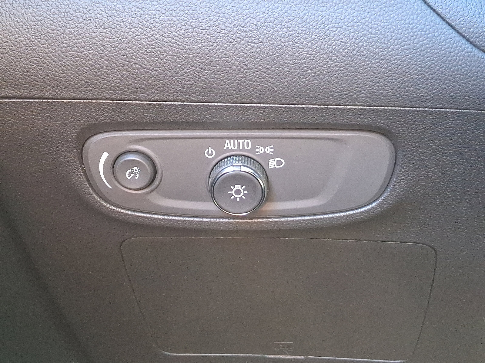 Used 2024 Buick Encore GX Preferred image 22