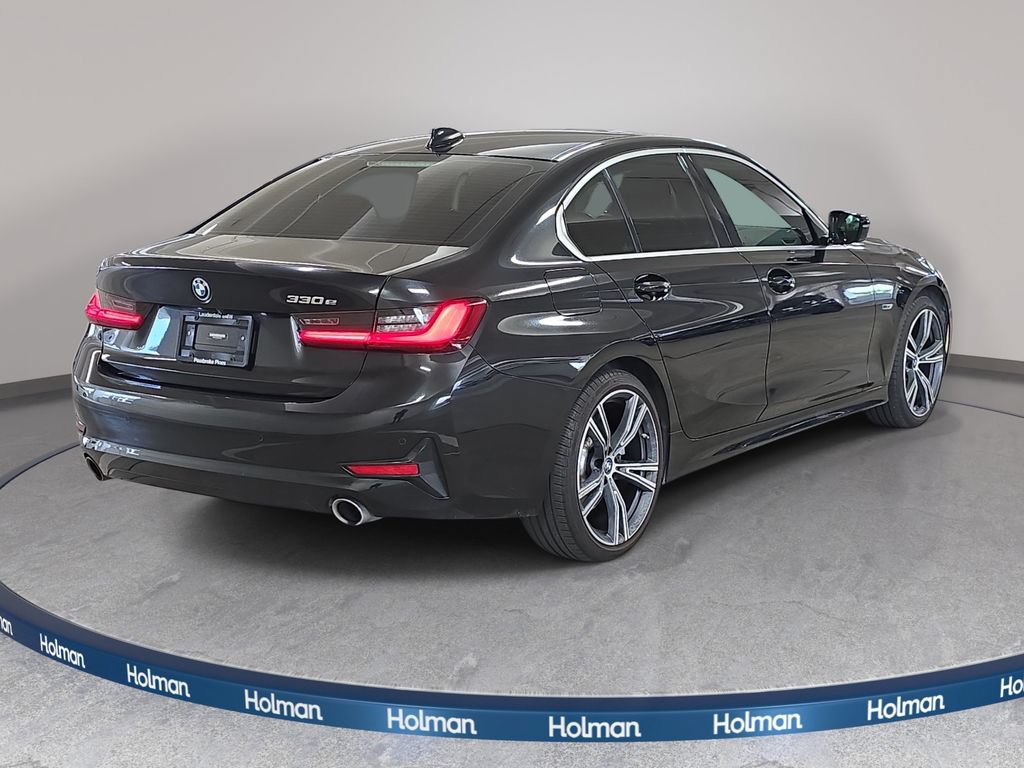 Certified 2022 BMW 330e w/ Driving Assistance Package RWD image 6