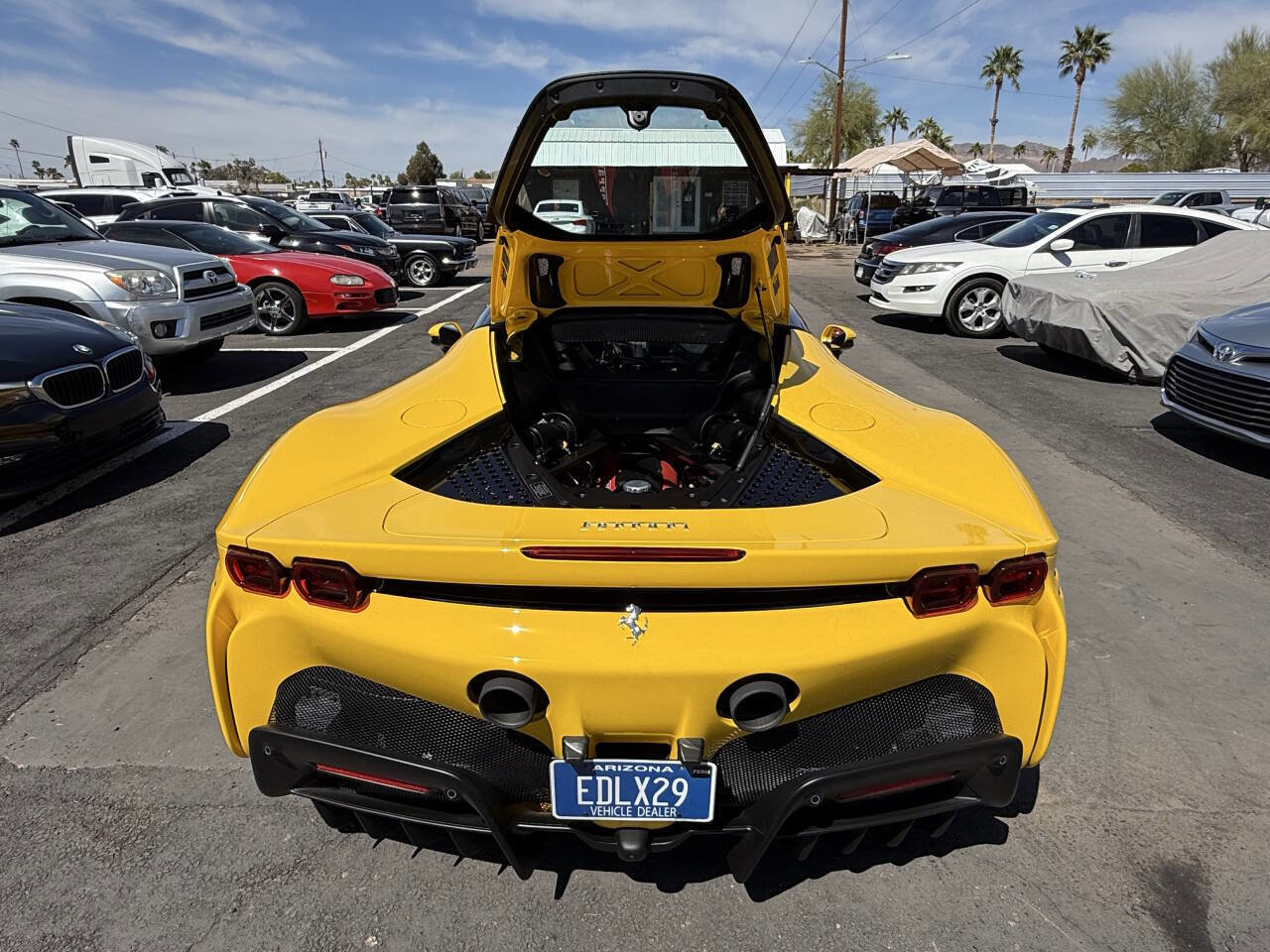 Used 2022 Ferrari SF90 Stradale image 11