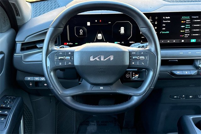 Certified 2024 Kia EV9 Light Long Range image 18