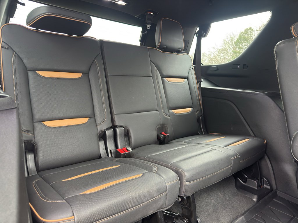 Used 2022 GMC Yukon AT4 AWD/4WD image 17