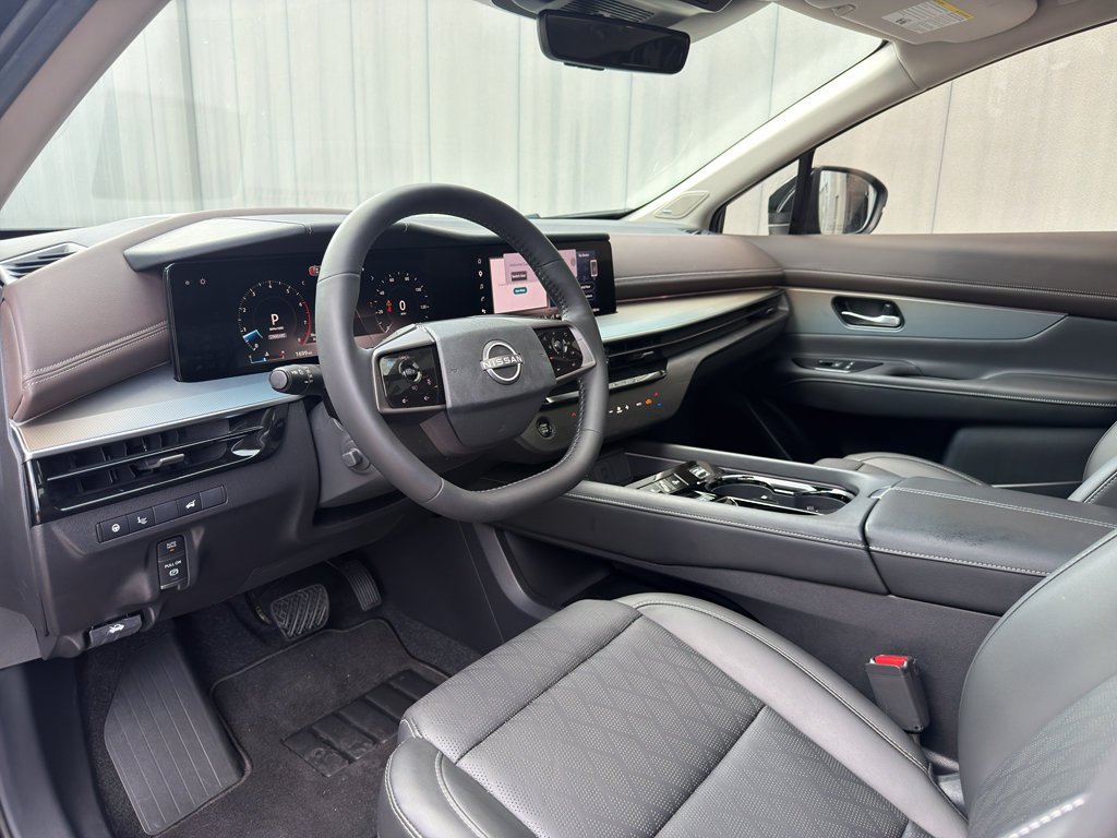 Certified 2026 Nissan Murano Platinum w/ Cargo Package AWD/4WD image 10