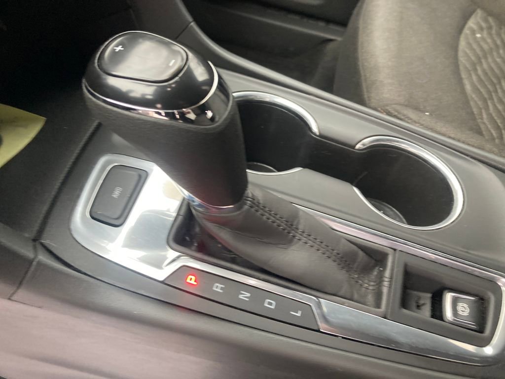 Used 2020 Chevrolet Equinox LT image 31