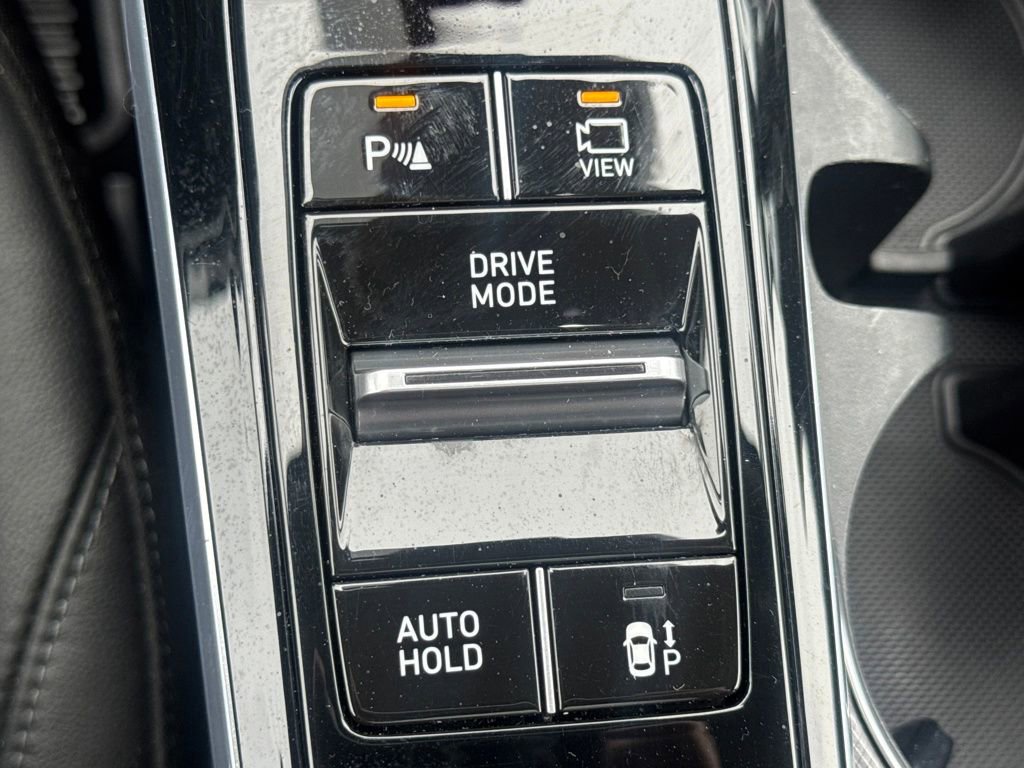 Used 2023 Hyundai Sonata Limited w/ Preferred Accessory Package image 49