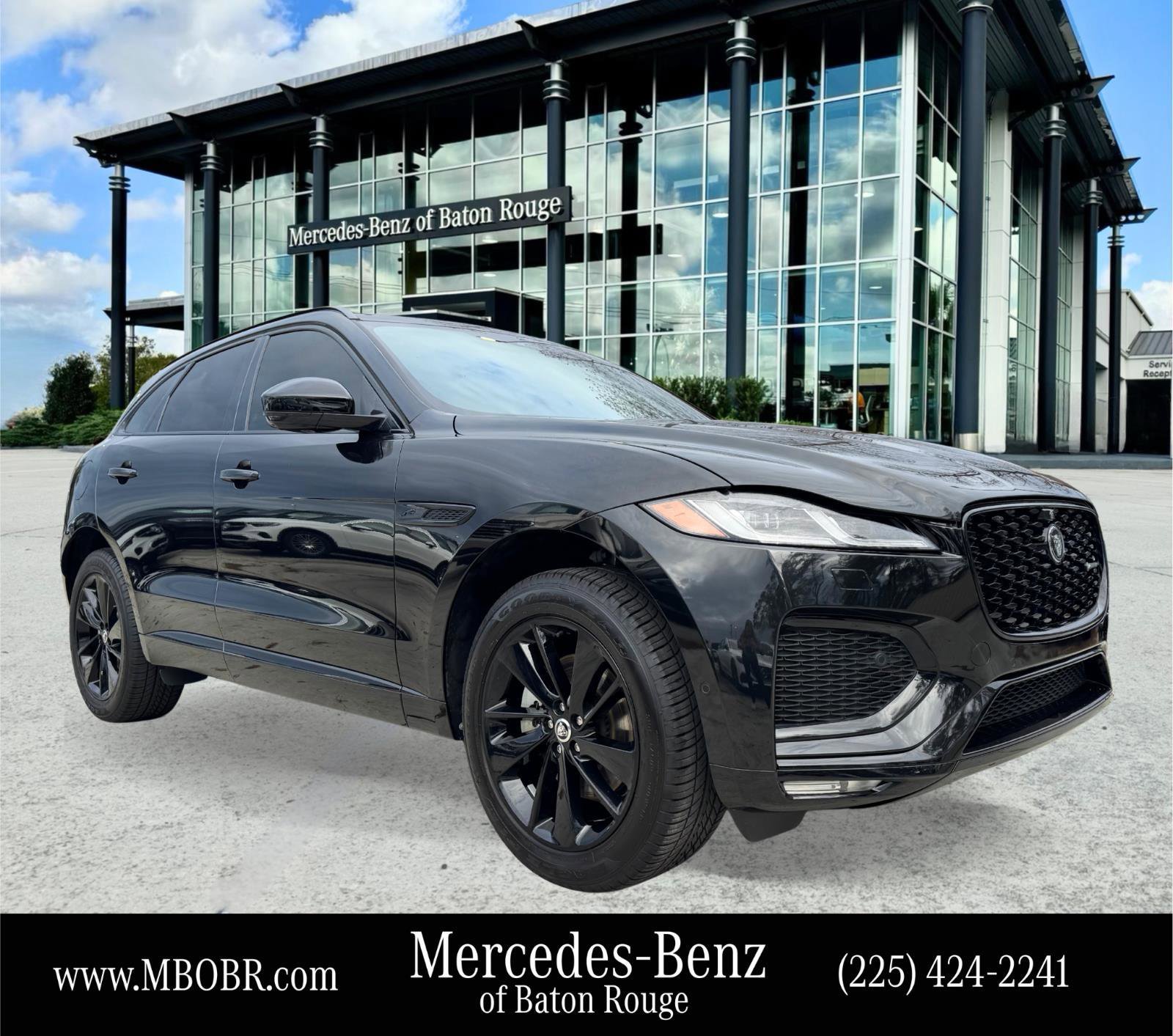 Used 2024 Jaguar F-PACE R-Dynamic S image 1