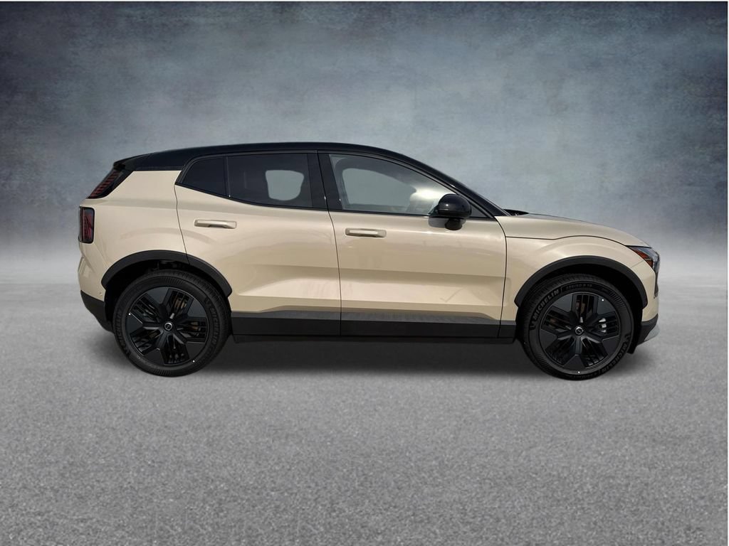 New 2026 Volvo EX30 Cross Country Ultra AWD/4WD image 8