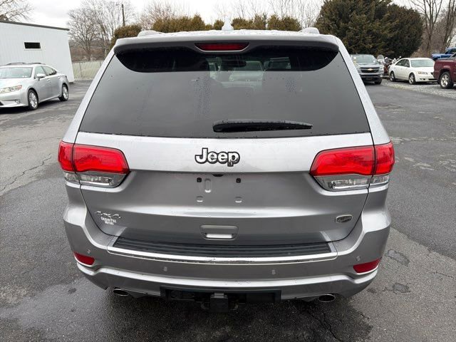 Used 2017 Jeep Grand Cherokee Overland image 11