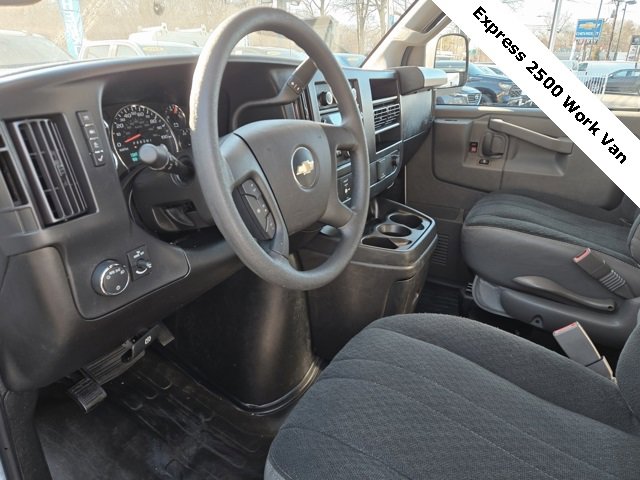 Used 2024 Chevrolet Express 2500 w/ Driver Convenience Package image 22