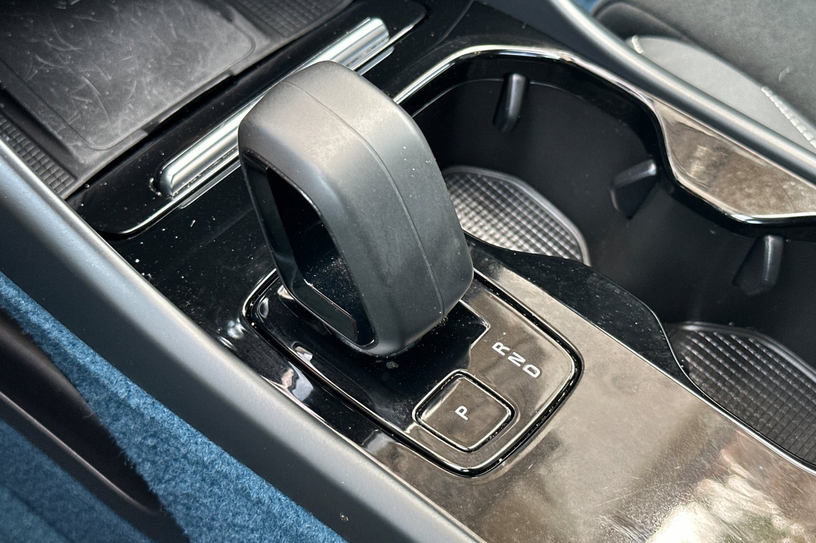Certified 2023 Volvo C40 P8 Recharge Plus AWD/4WD image 25
