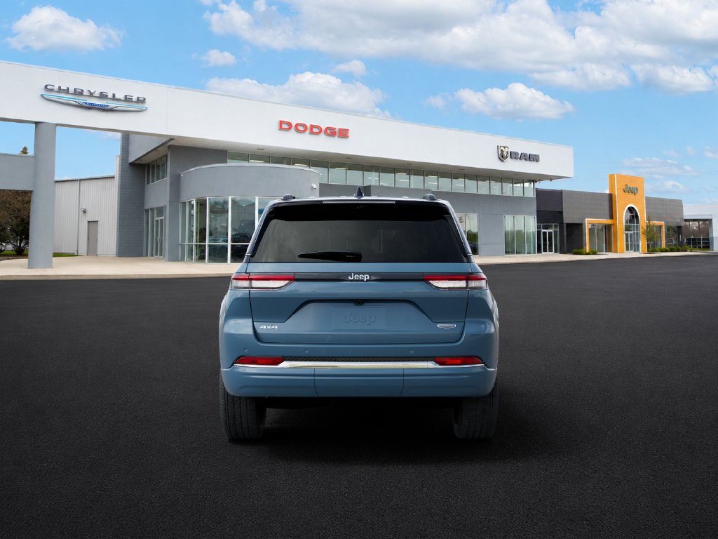 New 2027 Jeep Grand Cherokee Summit w/ Adv Protech Group IV AWD/4WD image 7