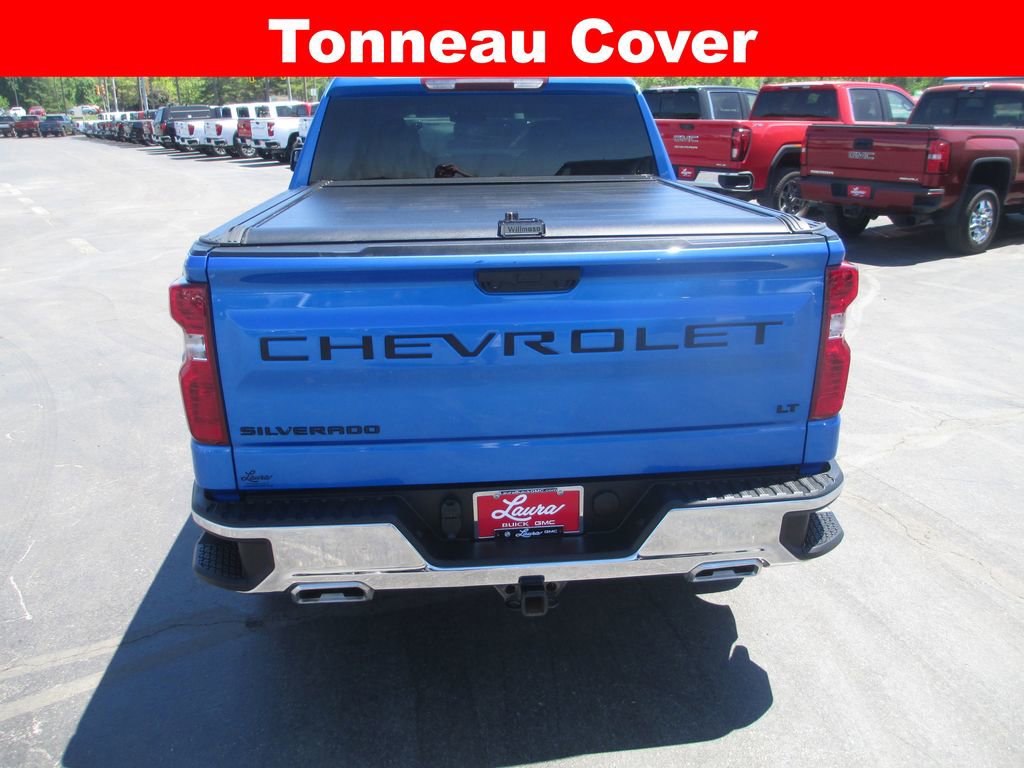Used 2025 Chevrolet Silverado 1500 LT w/ Z71 Off-Road Package AWD/4WD image 9