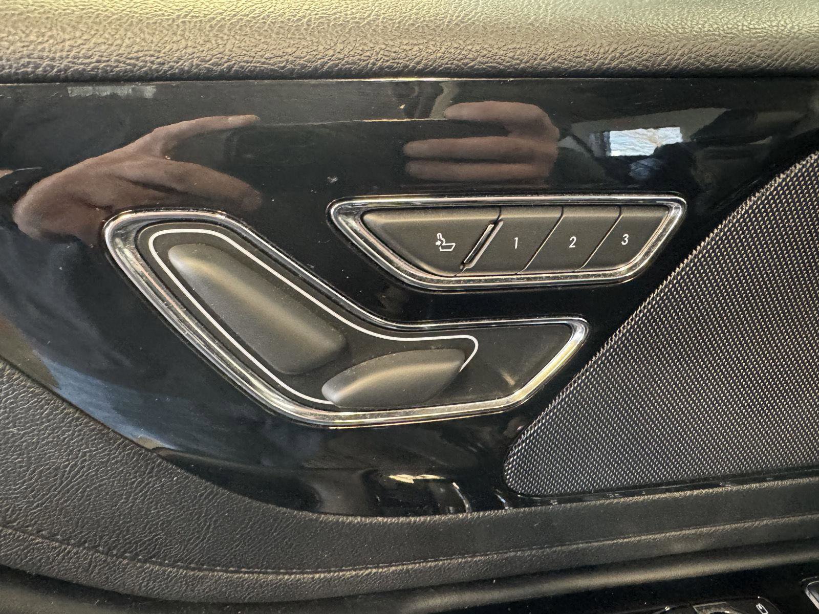 Used 2020 Lincoln Aviator Reserve w/ Equipment Group 201A image 20