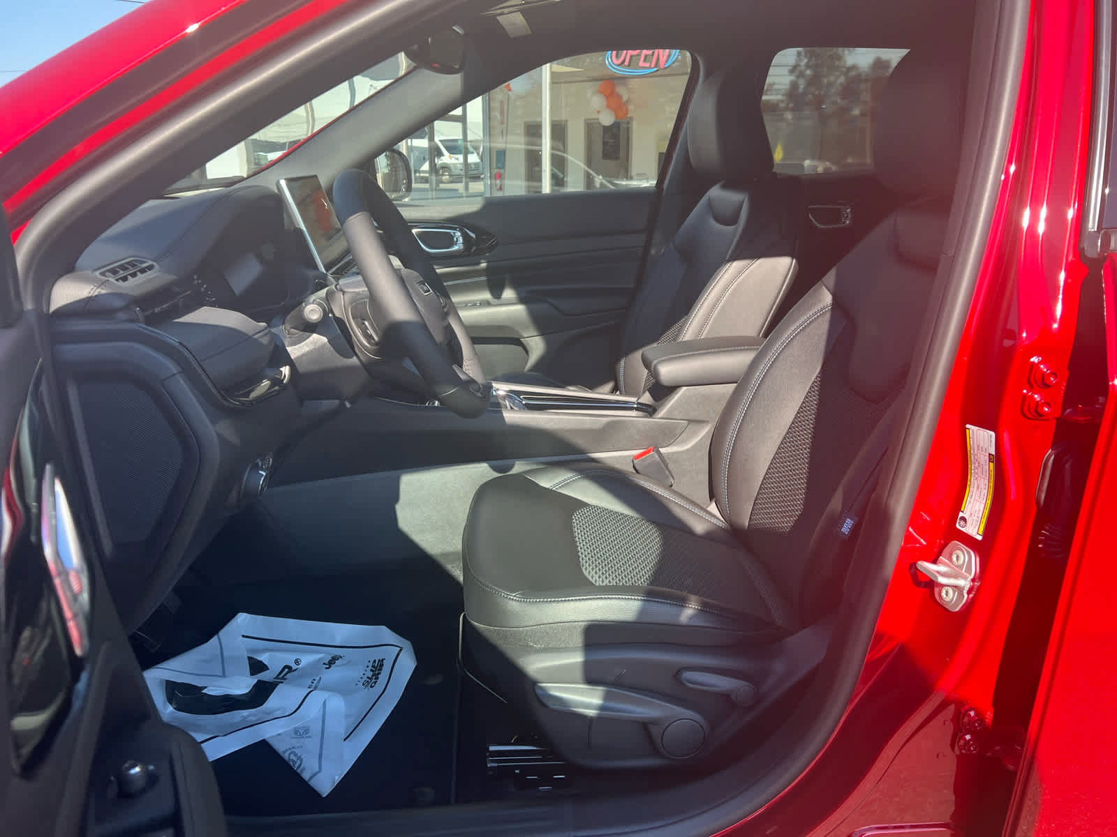 New 2026 Jeep Compass Altitude image 19