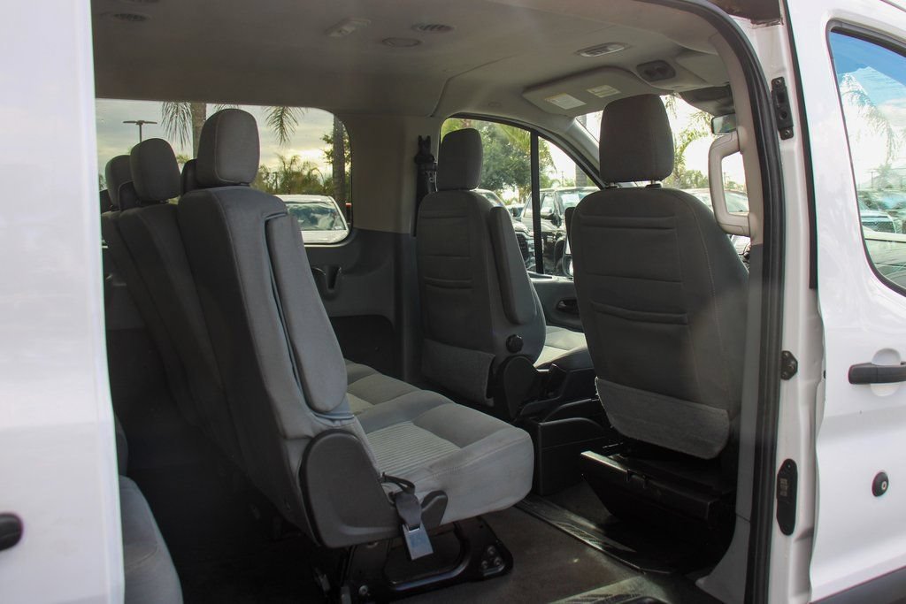 Used 2018 Ford Transit 350 XLT RWD image 13