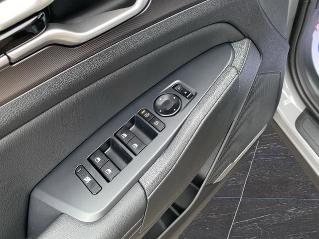 New 2026 Kia Sportage EX image 32