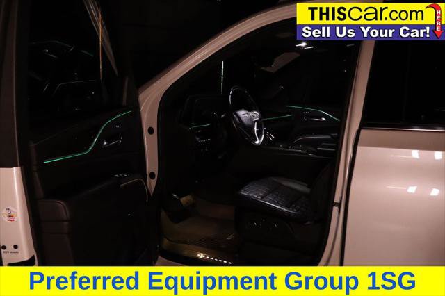 Used 2023 Cadillac Escalade Premium Luxury Platinum AWD/4WD image 16