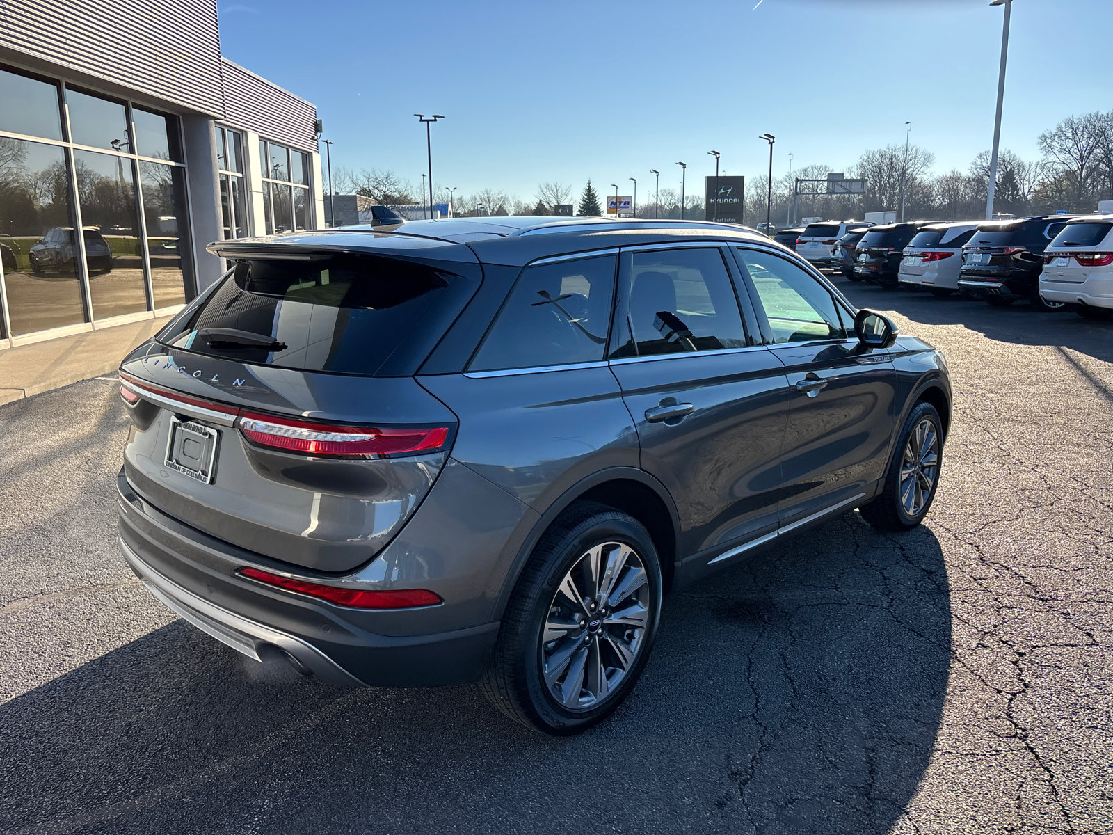 Certified 2022 Lincoln Corsair Reserve w/ Elements Package image 7