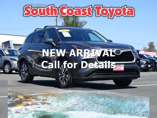 Used 2023 Toyota Highlander XLE