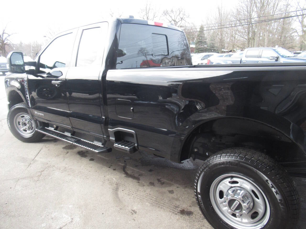 Used 2026 Ford F350 XL w/ XL Chrome Package image 14