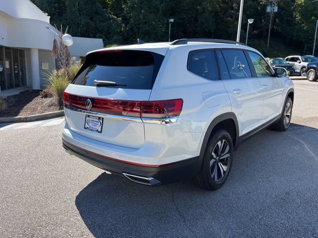 New 2026 Volkswagen Atlas SE FWD image 3