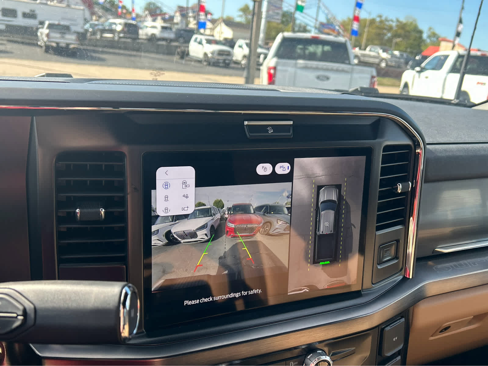 New 2026 Ford F250 Lariat w/ Chrome Package image 34