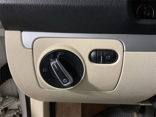 Used 2012 Volkswagen Eos Komfort image 23