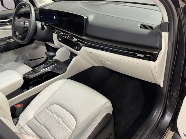 Used 2026 Kia Sportage SX image 15