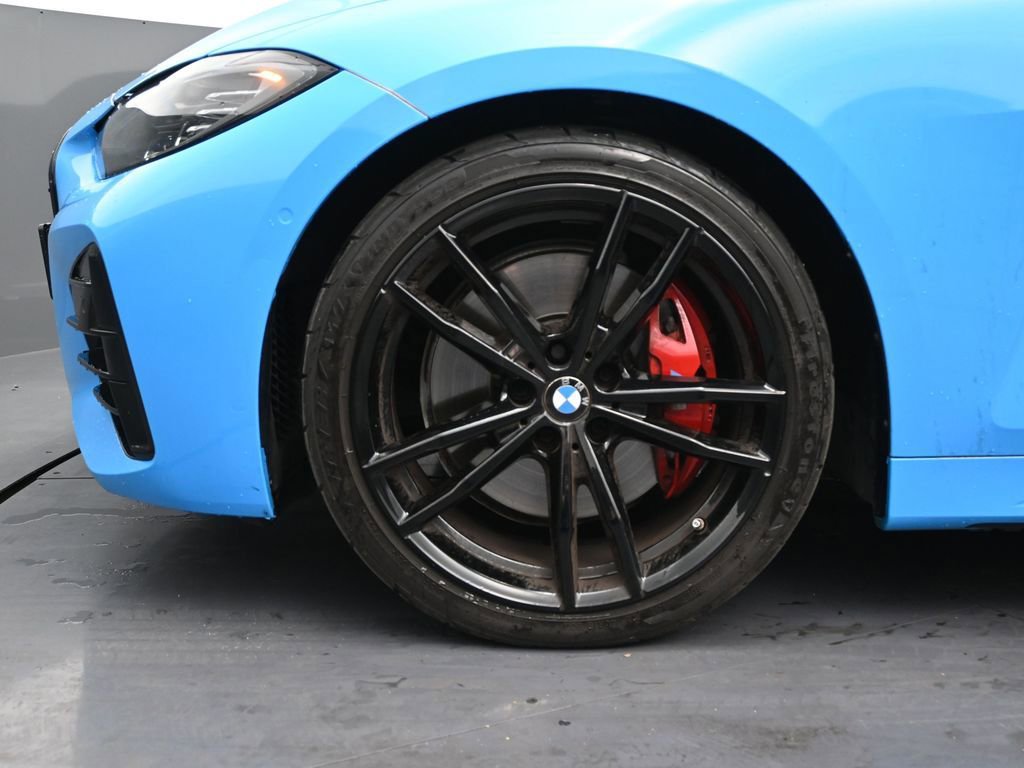 Used 2024 BMW M440i Coupe w/ Premium Package image 9