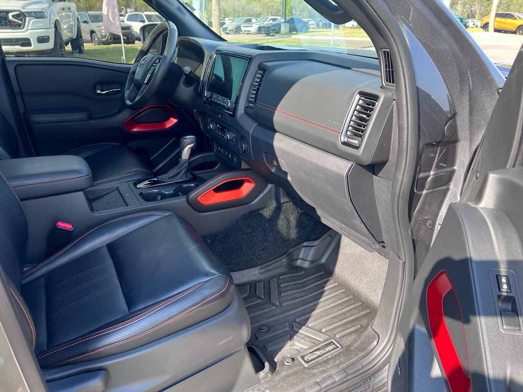 Used 2023 Nissan Frontier Pro-X w/ Pro-X Premium Package image 19