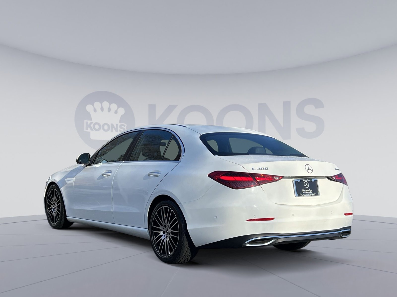 Used 2022 Mercedes-Benz C 300 4MATIC Sedan image 4