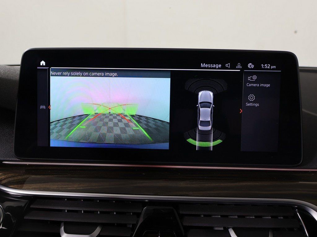 Used 2022 BMW 530i xDrive w/ Premium Package image 47