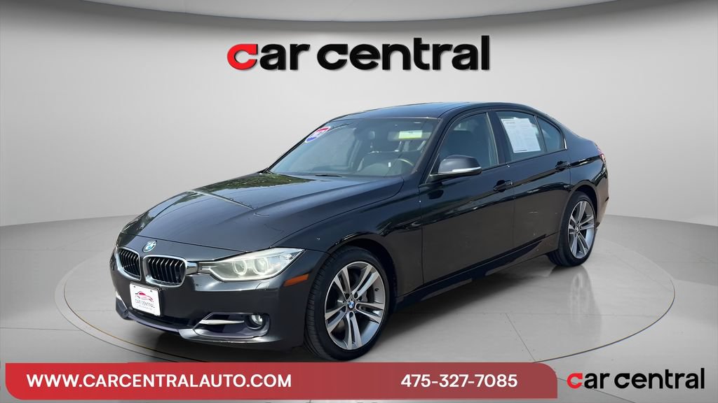 Used 2013 BMW 335i xDrive Sedan AWD/4WD image 1