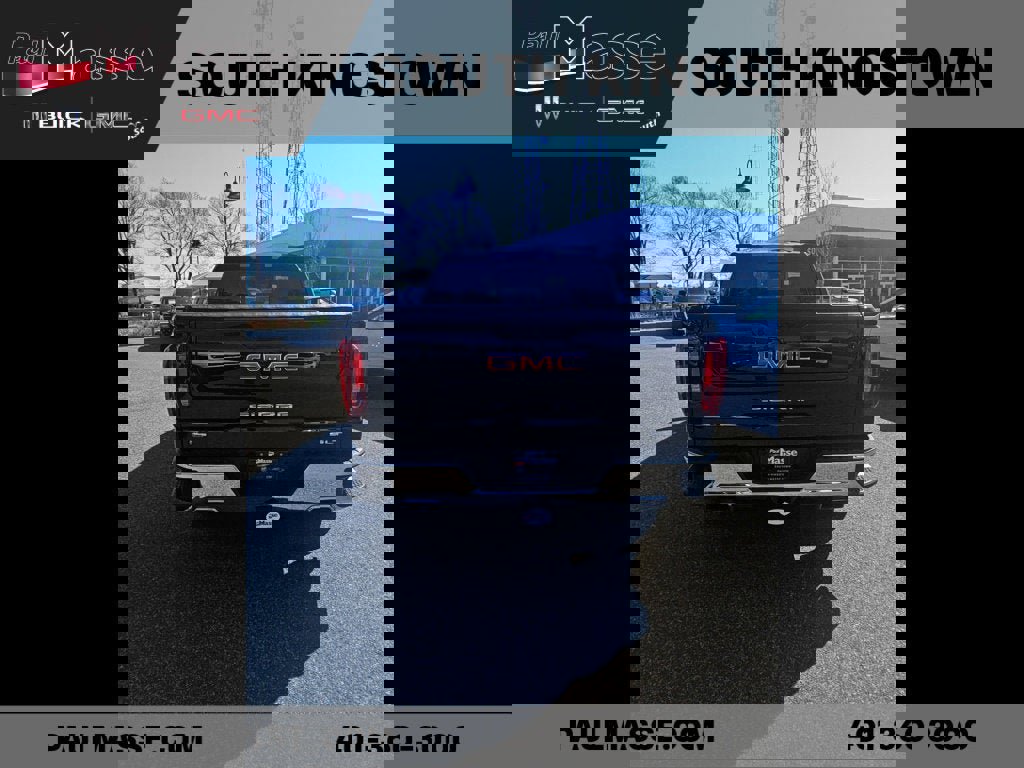 Used 2024 GMC Sierra 1500 SLT w/ SLT Premium Package image 5