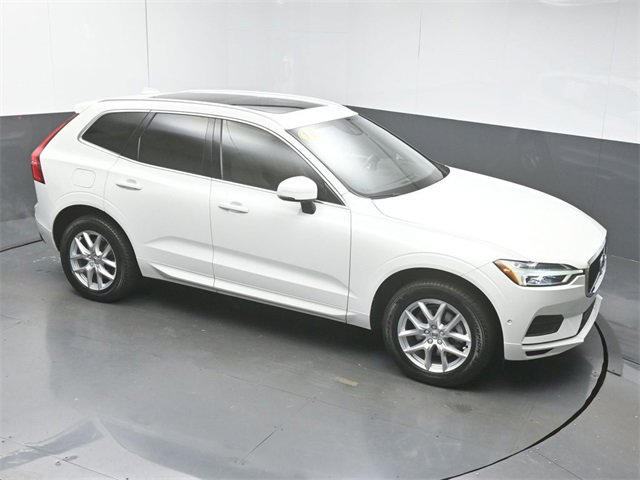 Used 2018 Volvo XC60 T5 Momentum w/ Vision Package image 41