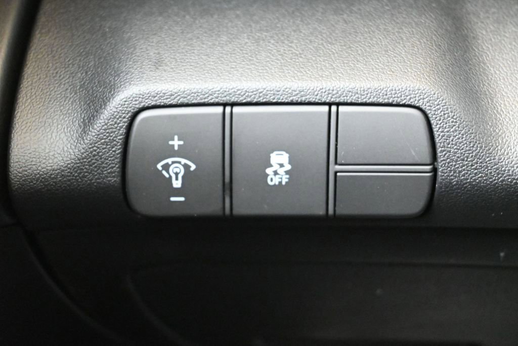 New 2026 Hyundai Elantra N FWD image 24