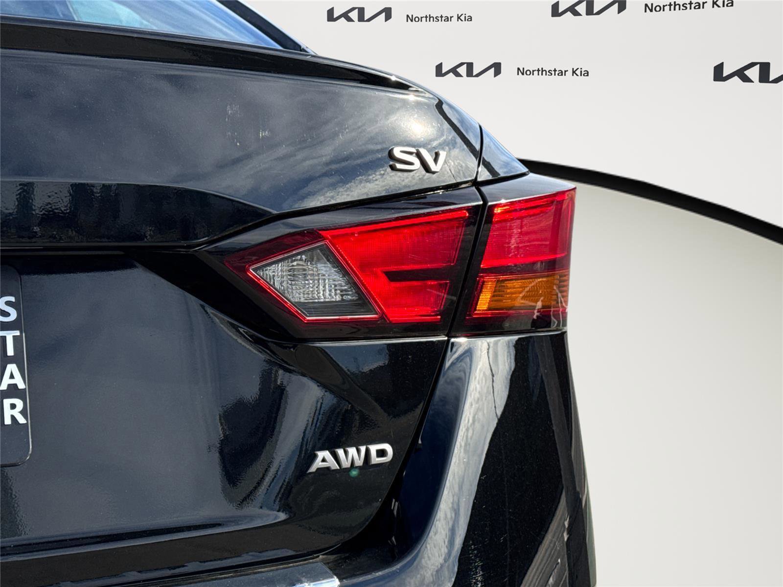 Used 2023 Nissan Altima 2.5 SV image 7