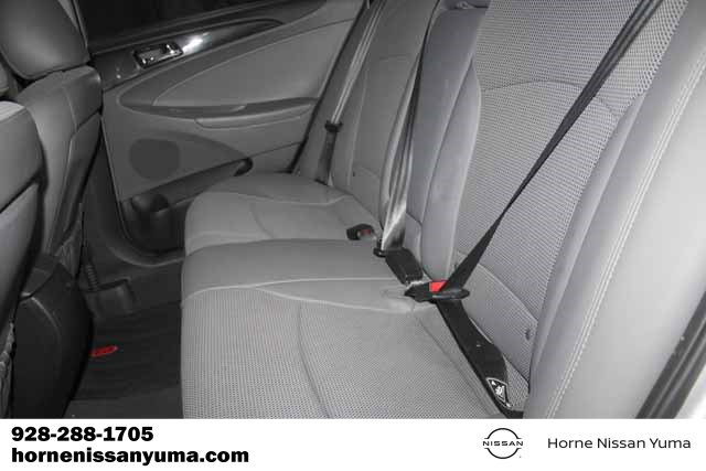 Used 2014 Hyundai Sonata SE w/ Premium Package 04 FWD image 5