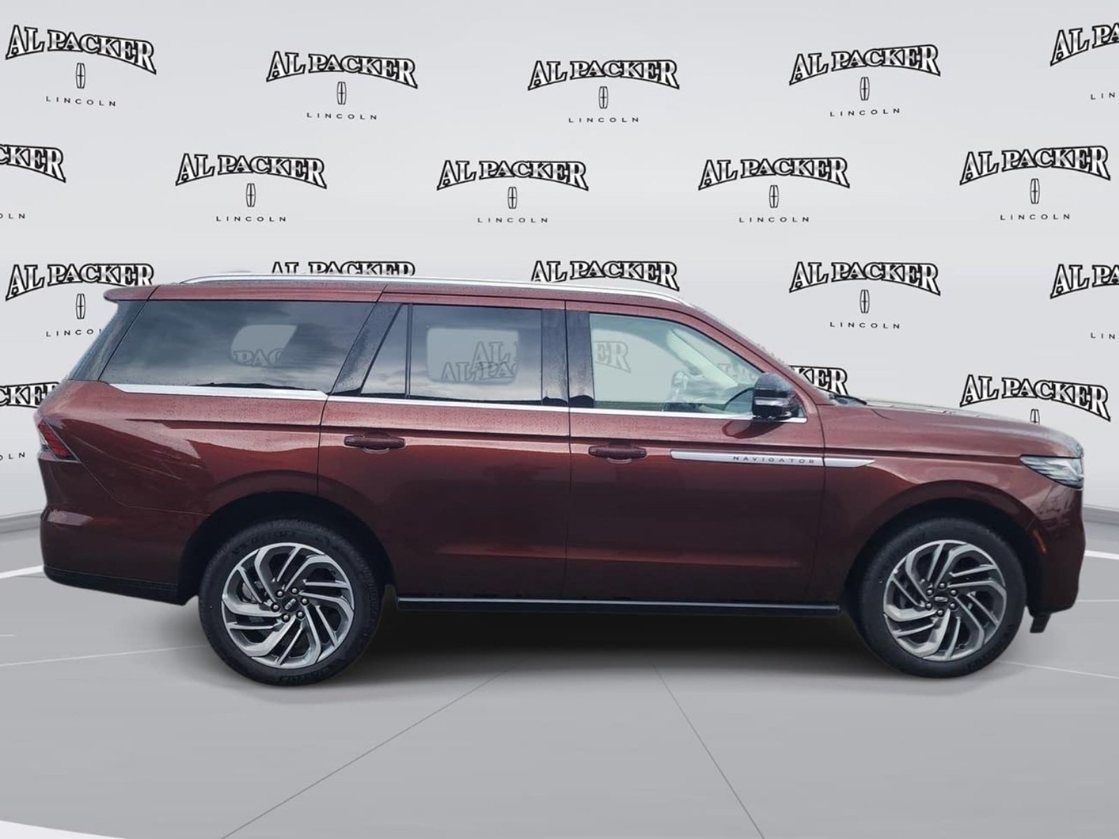 New 2027 Lincoln Navigator Reserve AWD/4WD image 6