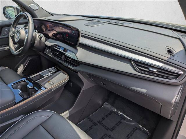 Used 2026 Buick Enclave Avenir w/ Super Cruise Package FWD image 23