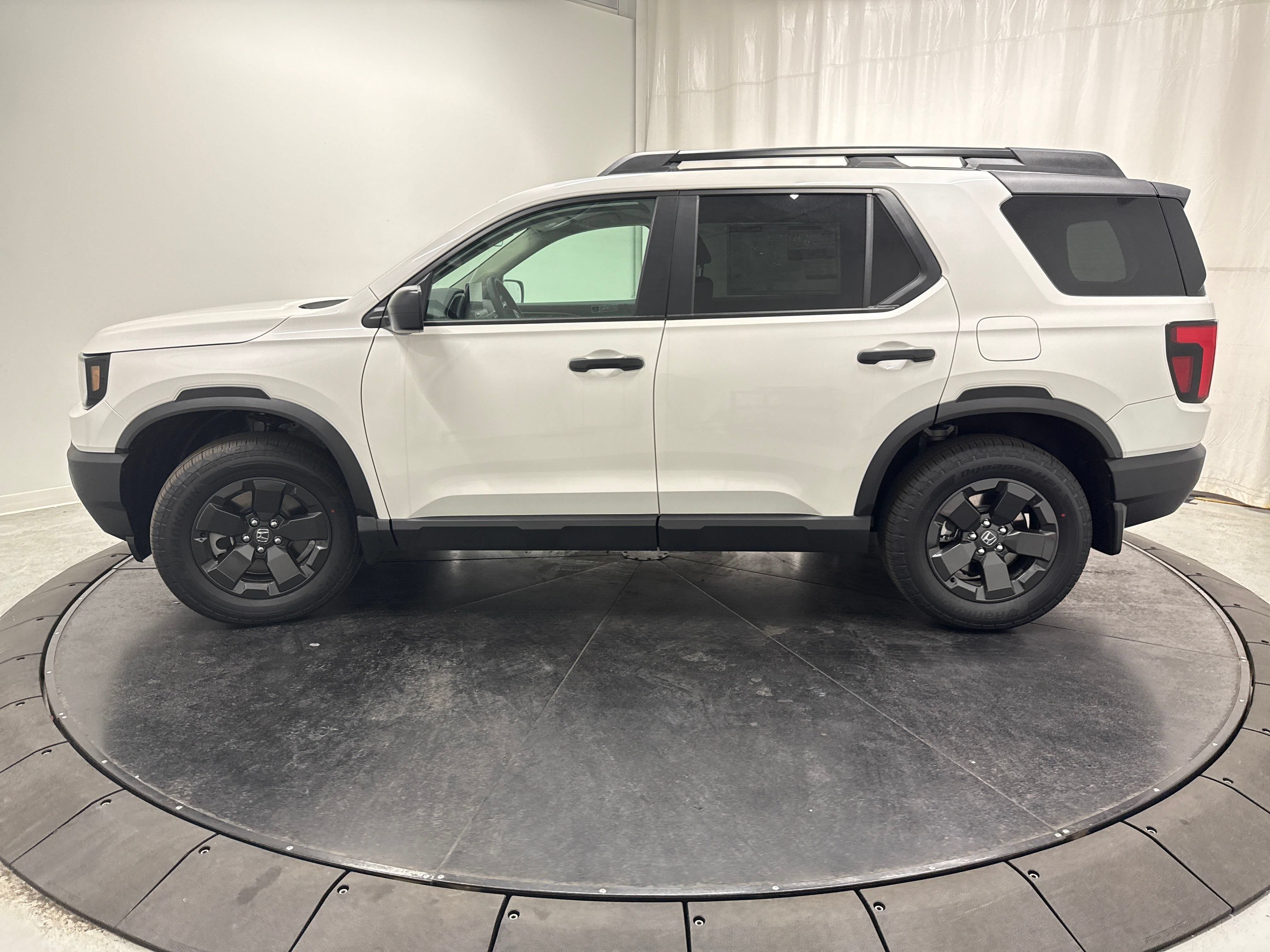 New 2026 Honda Passport RTL image 16