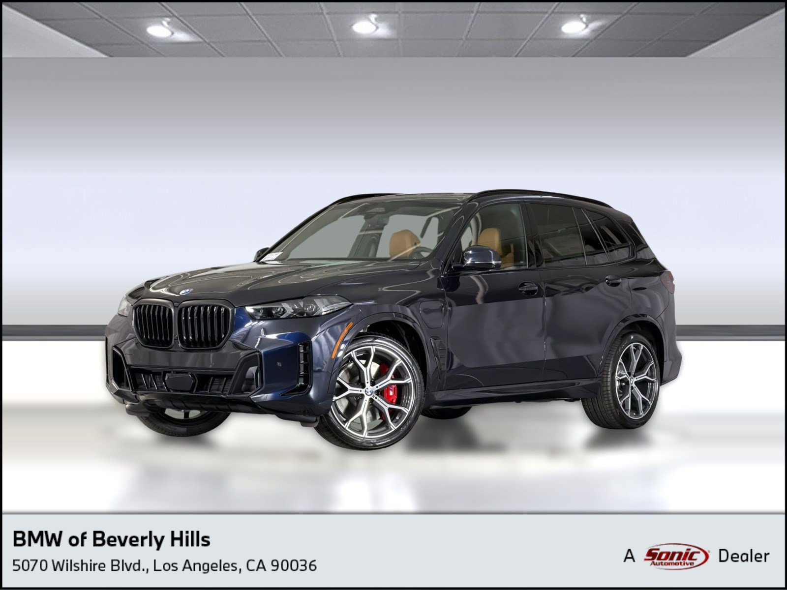 New 2026 BMW X5 xDrive50e w/ M Sport Package AWD/4WD image 1