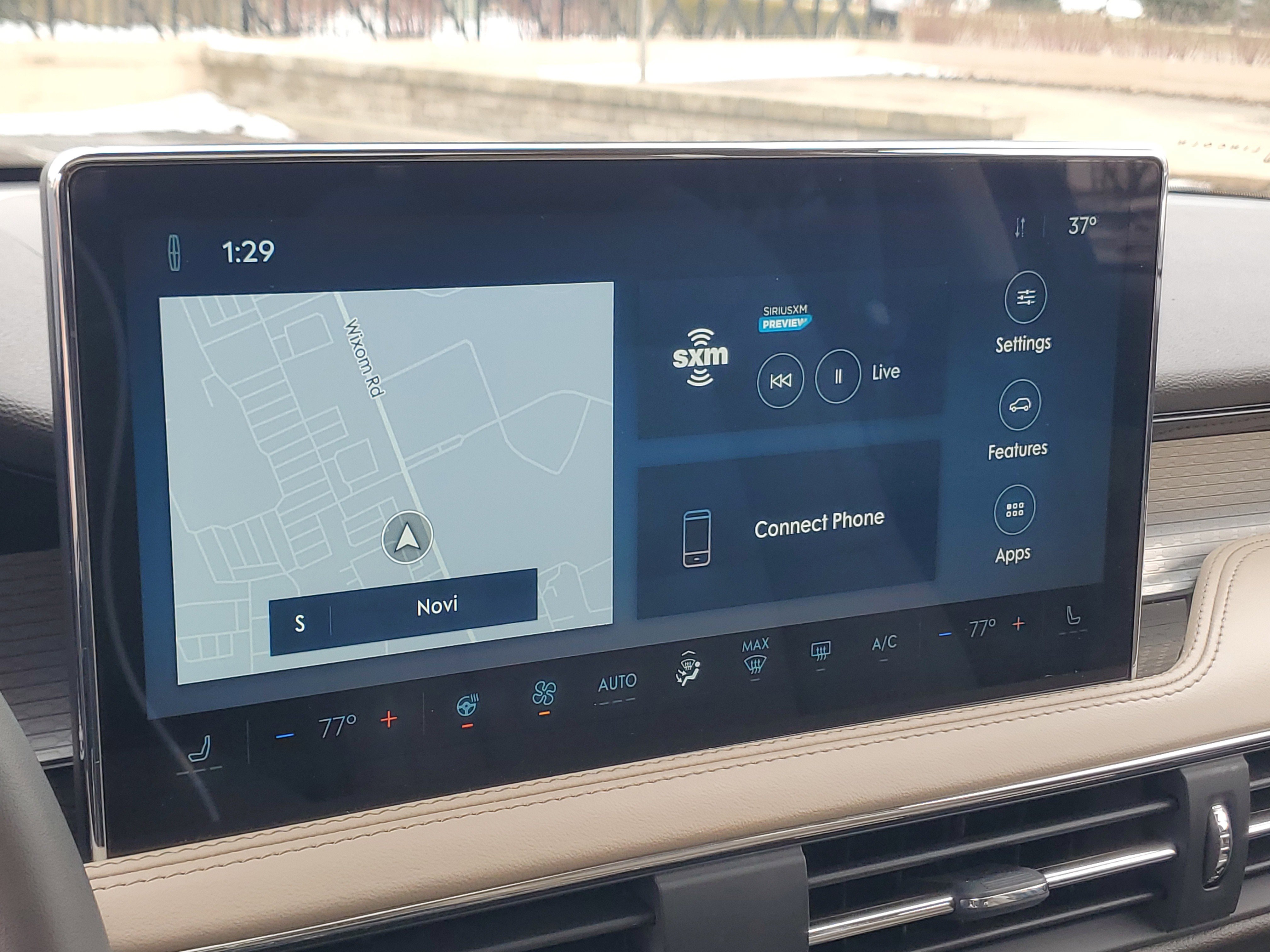 Certified 2024 Lincoln Corsair AWD w/ Equipment Group 101A image 16