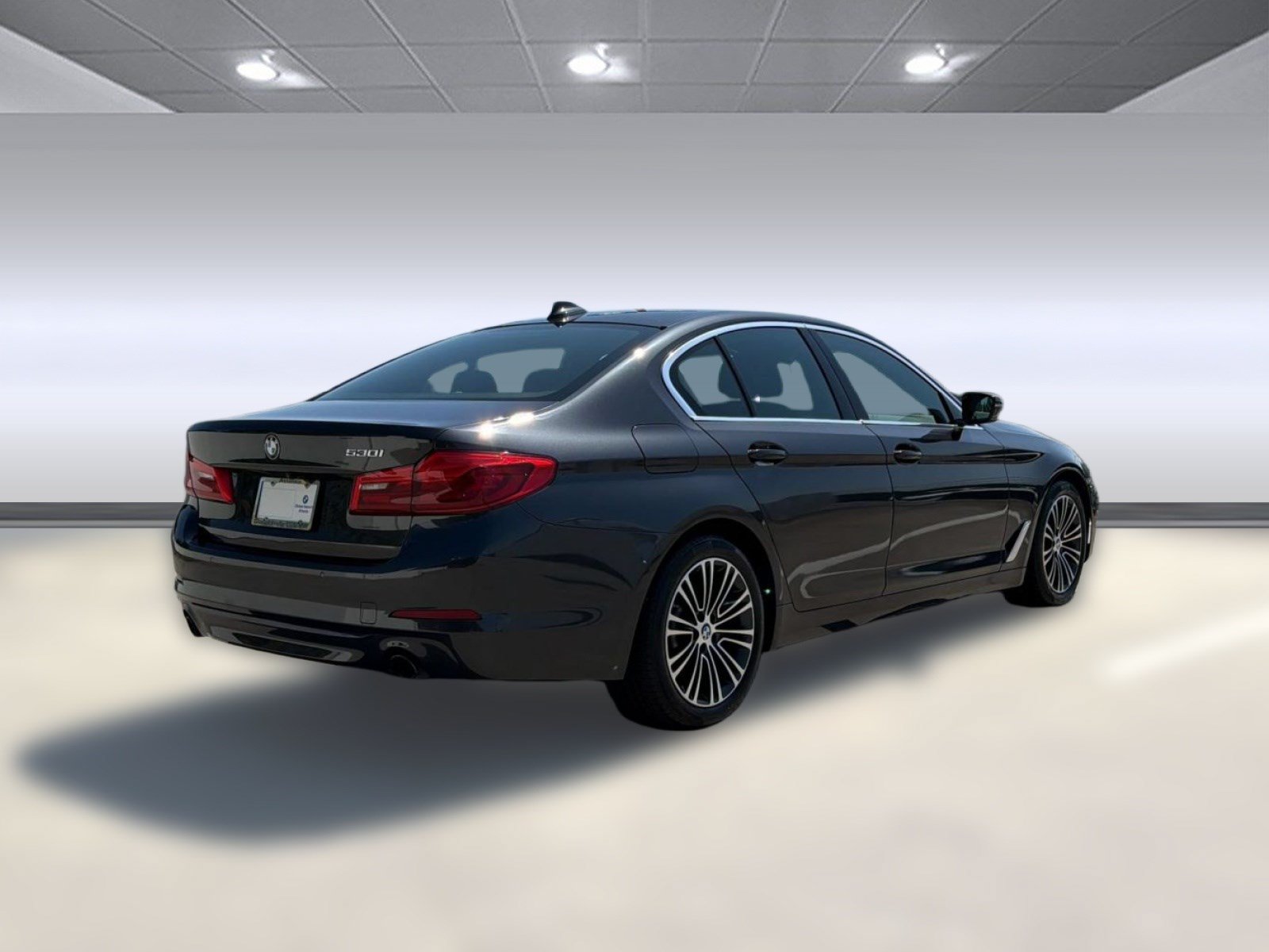 Used 2019 BMW 530i w/ Convenience Package RWD image 8
